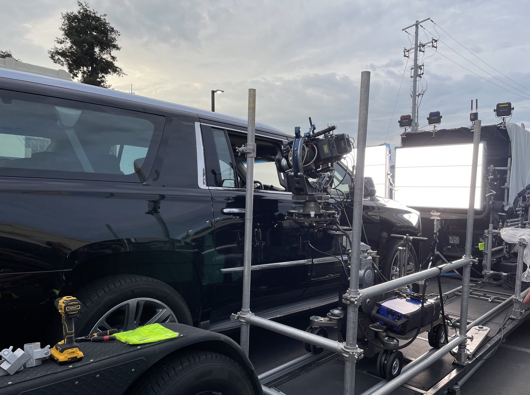 Camera rig mounted on a vehicle process trailer